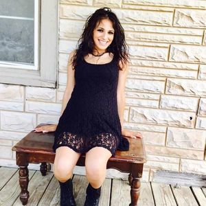 Meet your Posher, Pearl